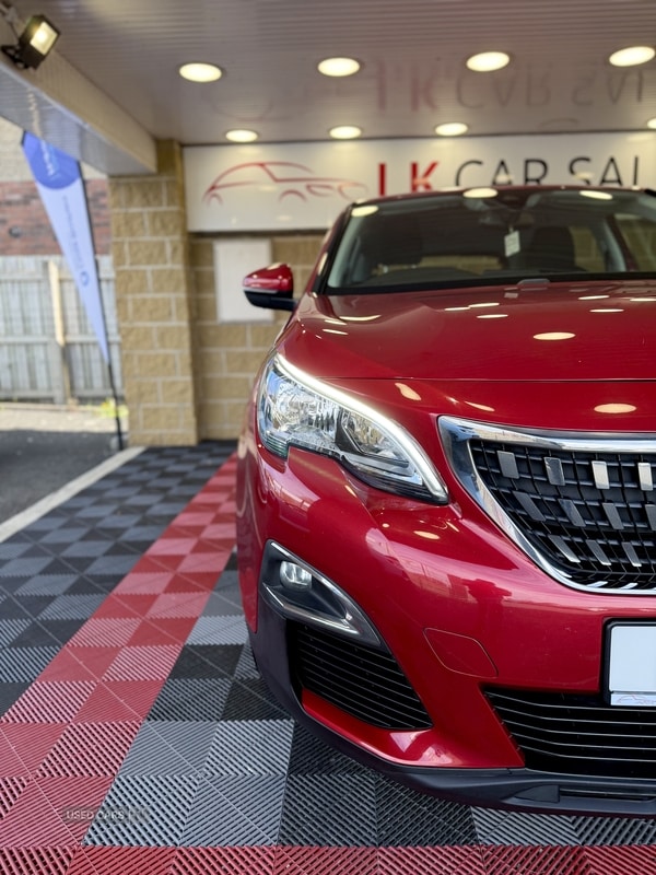 Used Peugeot 3008 2017 for sale - 74396403: Photo 9