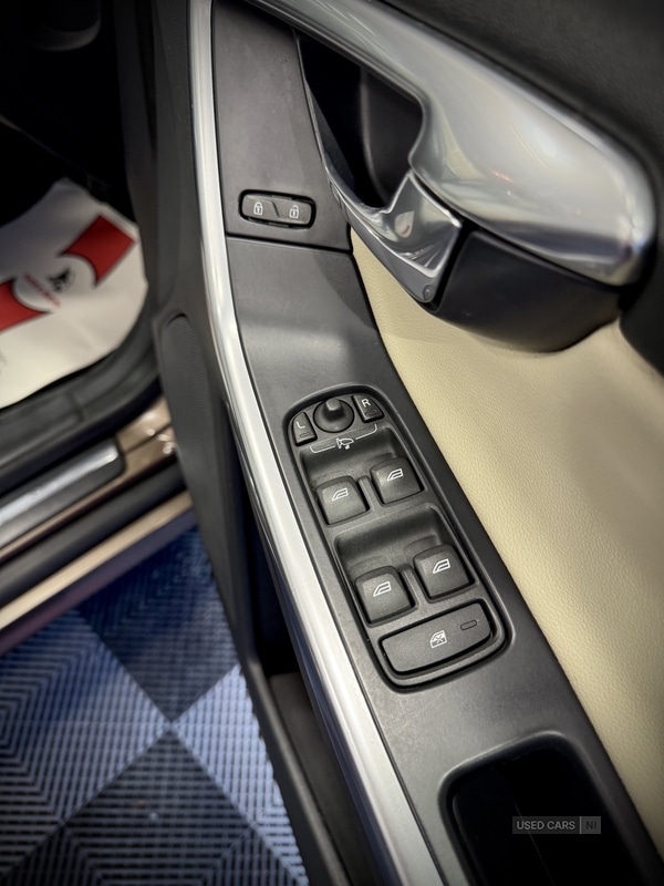 Used Volvo XC60 2015 for sale - 77332247: Photo 31