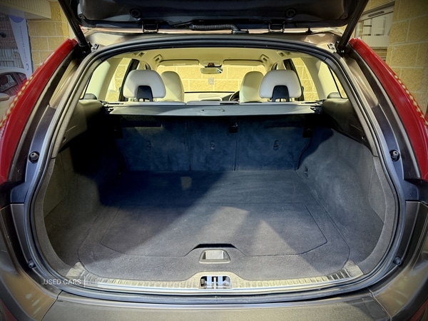 Used Volvo XC60 2015 for sale - 77332247: Photo 34