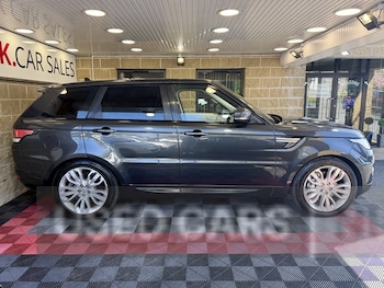 Used Land Rover Range Rover Sport 2016 for sale - 78376533: Photo