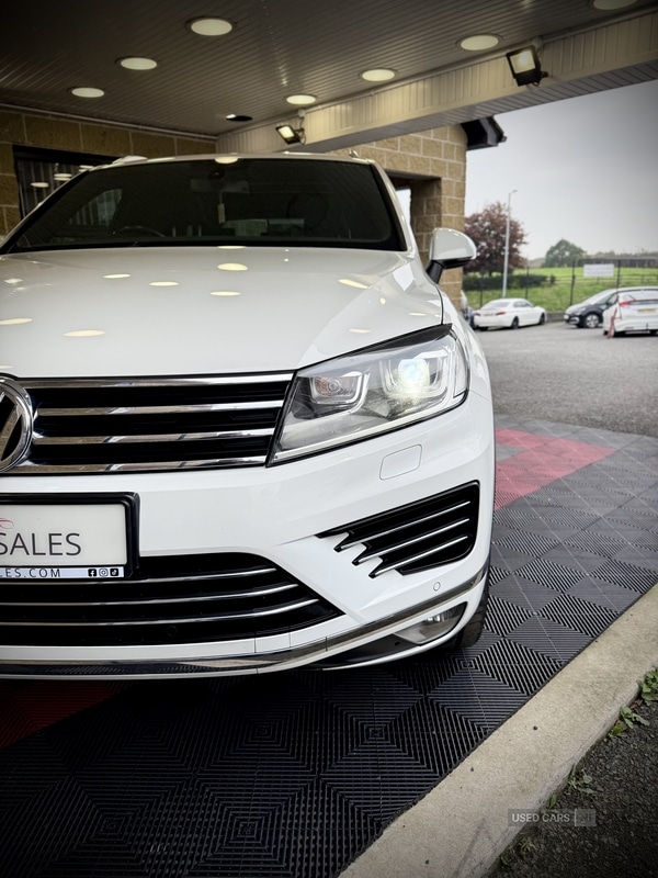 Used Volkswagen Touareg 2016 for sale - 76271103: Photo 10