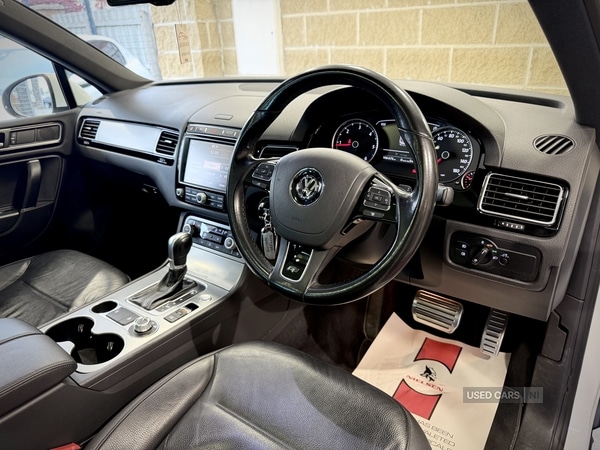 Used Volkswagen Touareg 2016 for sale - 76271103: Photo 15