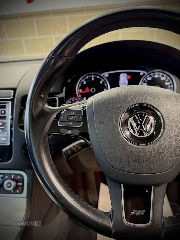 Used Volkswagen Touareg 2016 for sale - 76271103: Photo 17