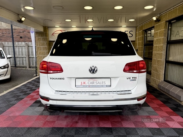 Used Volkswagen Touareg 2016 for sale - 76271103: Photo 8