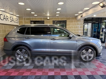 Used Volkswagen Tiguan Allspace 2021 for sale - 78753181: Photo