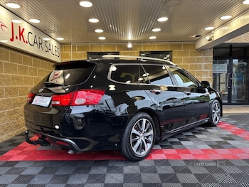 Used Honda Accord 2015 for sale - 76296419: Photo 2