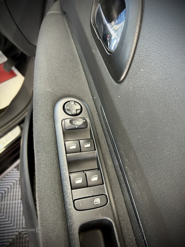 Used Peugeot 3008 2016 for sale - 74669206: Photo 24