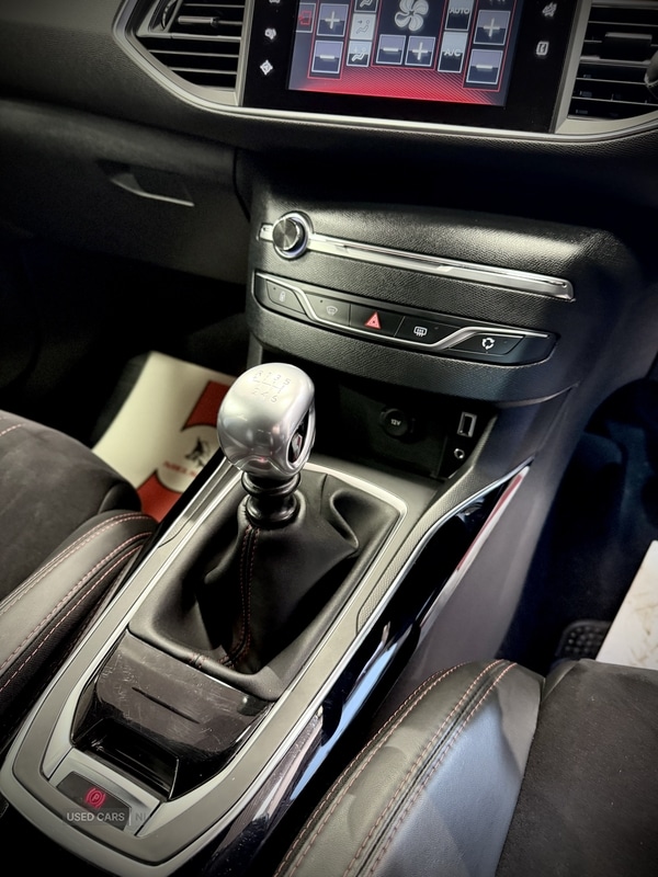 Used Peugeot 308 2015 for sale - 77321189: Photo 29