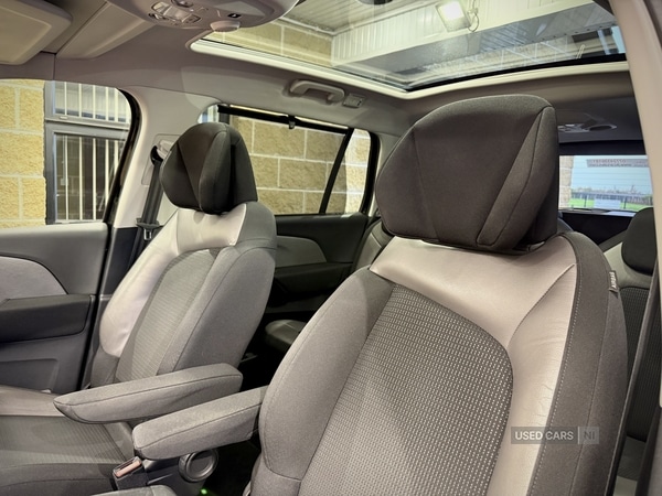 Used Citroen C4 Grand Picasso 2017 for sale - 76458356: Photo 30