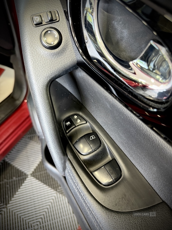 Used Nissan Qashqai 2017 for sale - 76350134: Photo 28