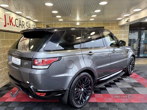 Used Land Rover Range Rover Sport 2017 for sale - 77684669: Photo 2