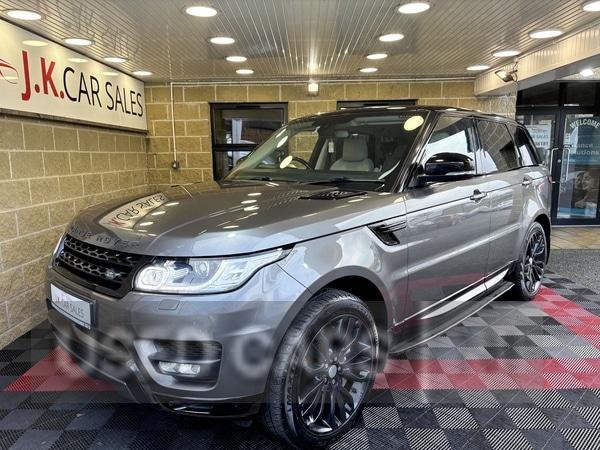 Used Land Rover Range Rover Sport 2017 for sale - 77684669: Photo 4
