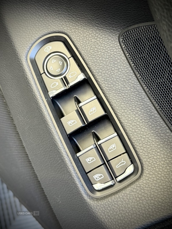 Used Porsche Panamera 2015 for sale - 74691276: Photo 32