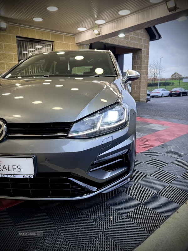 Used Volkswagen Golf 2017 for sale - 76522899: Photo 10