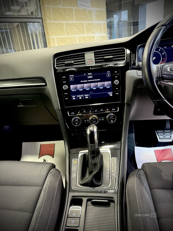 Used Volkswagen Golf 2017 for sale - 76522899: Photo 17