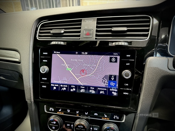 Used Volkswagen Golf 2017 for sale - 76522899: Photo 21