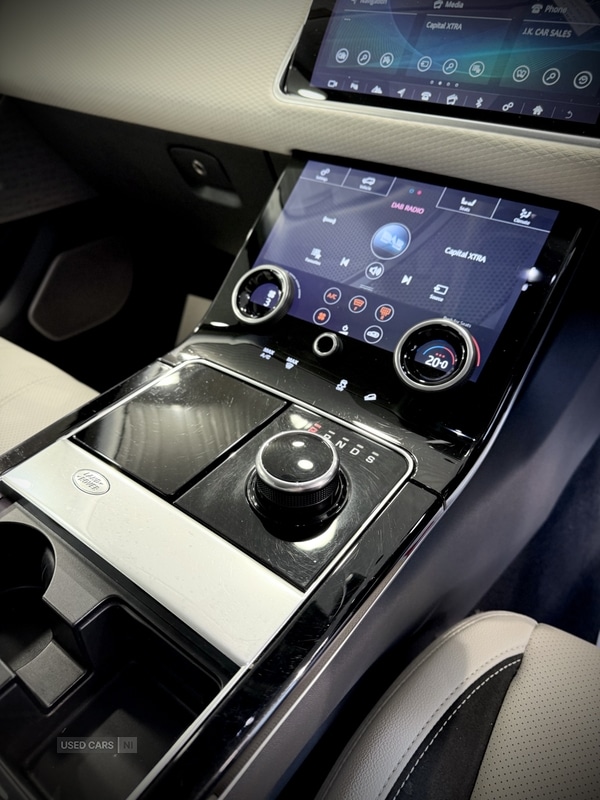 Used Land Rover Range Rover Velar 2017 for sale - 77163813: Photo 32