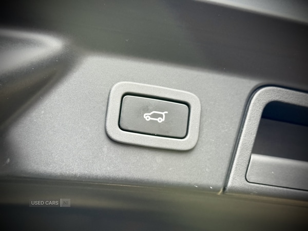 Used Land Rover Range Rover Velar 2017 for sale - 77163813: Photo 39