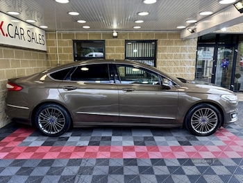 Used Ford Mondeo 2017 for sale - 79602986: Photo