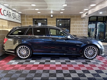 Used Mercedes-Benz C Class 2013 for sale - 76702735: Photo