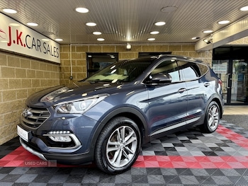 Used Hyundai Santa Fe 2018 for sale - 75564546: Photo