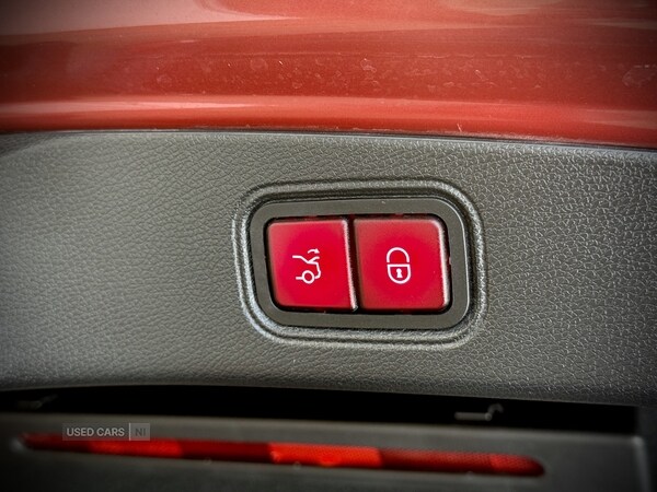 Vehicle 33