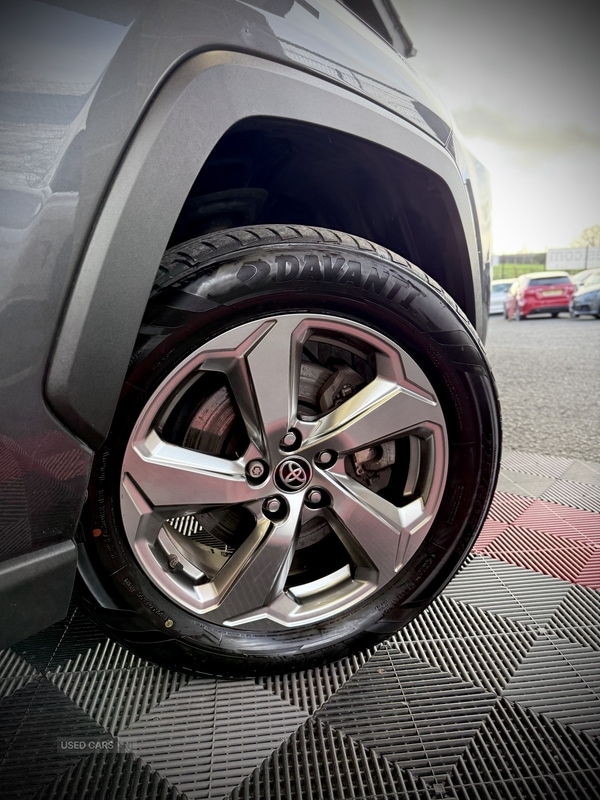 Used Toyota RAV4 2020 for sale - 76753532: Photo 15