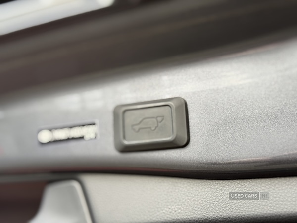 Used Toyota RAV4 2020 for sale - 76753532: Photo 30