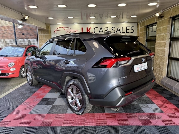 Used Toyota RAV4 2020 for sale - 76753532: Photo 5