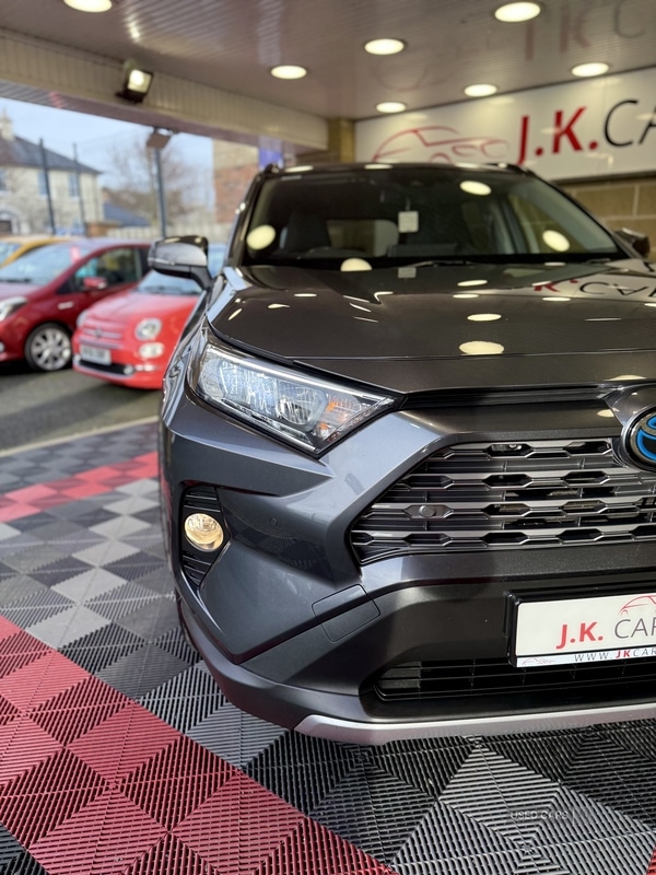 Used Toyota RAV4 2020 for sale - 76753532: Photo 9