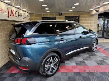 Used Peugeot 5008 2017 for sale - 78763569: Photo