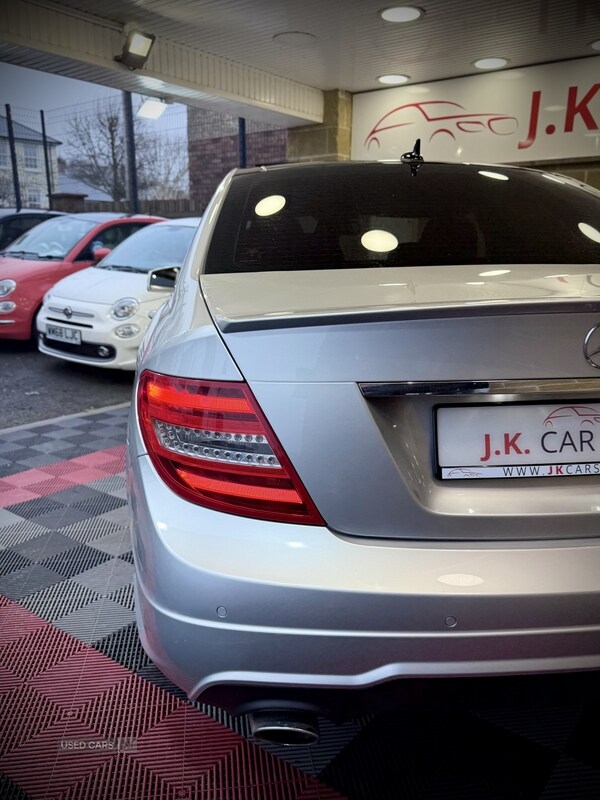 Used Mercedes-Benz C Class 2014 for sale - 77497731: Photo 11