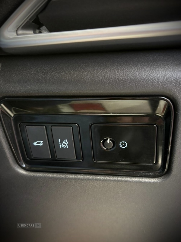 Used Jaguar F-Pace 2017 for sale - 76327438: Photo 14