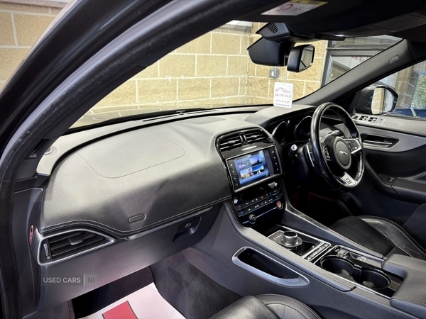 Used Jaguar F-Pace 2017 for sale - 76327438: Photo 25