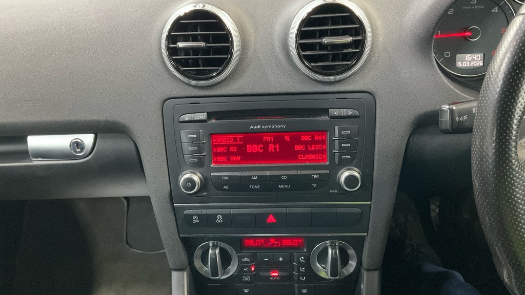 Used Audi A3 Cabriolet 2011 for sale - 77954025: Photo 10