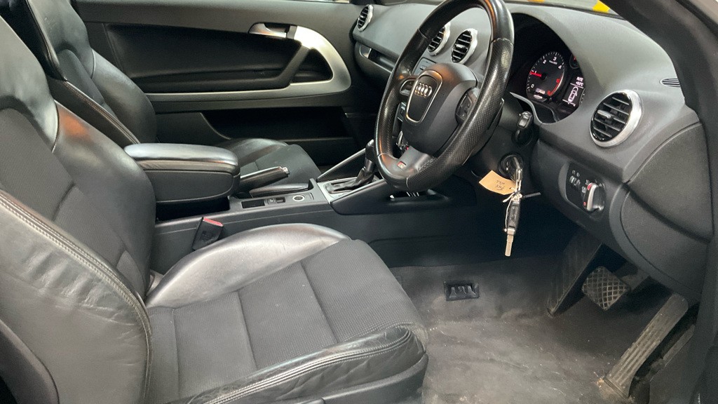 Used Audi A3 Cabriolet 2011 for sale - 77954025: Photo 7