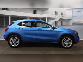 Used Mercedes-Benz GLA 2016 for sale - 77027936: Photo