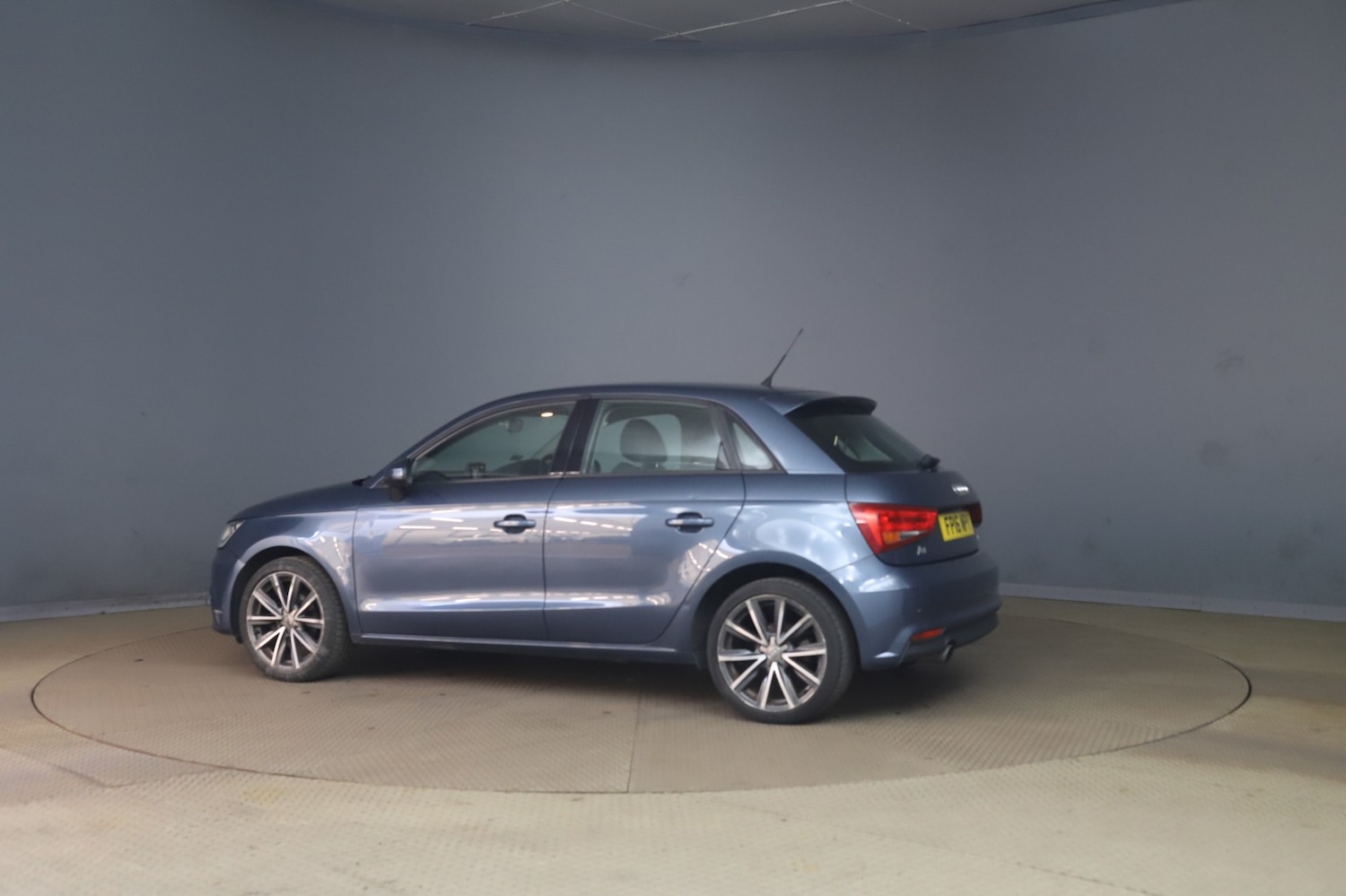 Used Audi A1 2016 for sale - 77891543: Photo 3