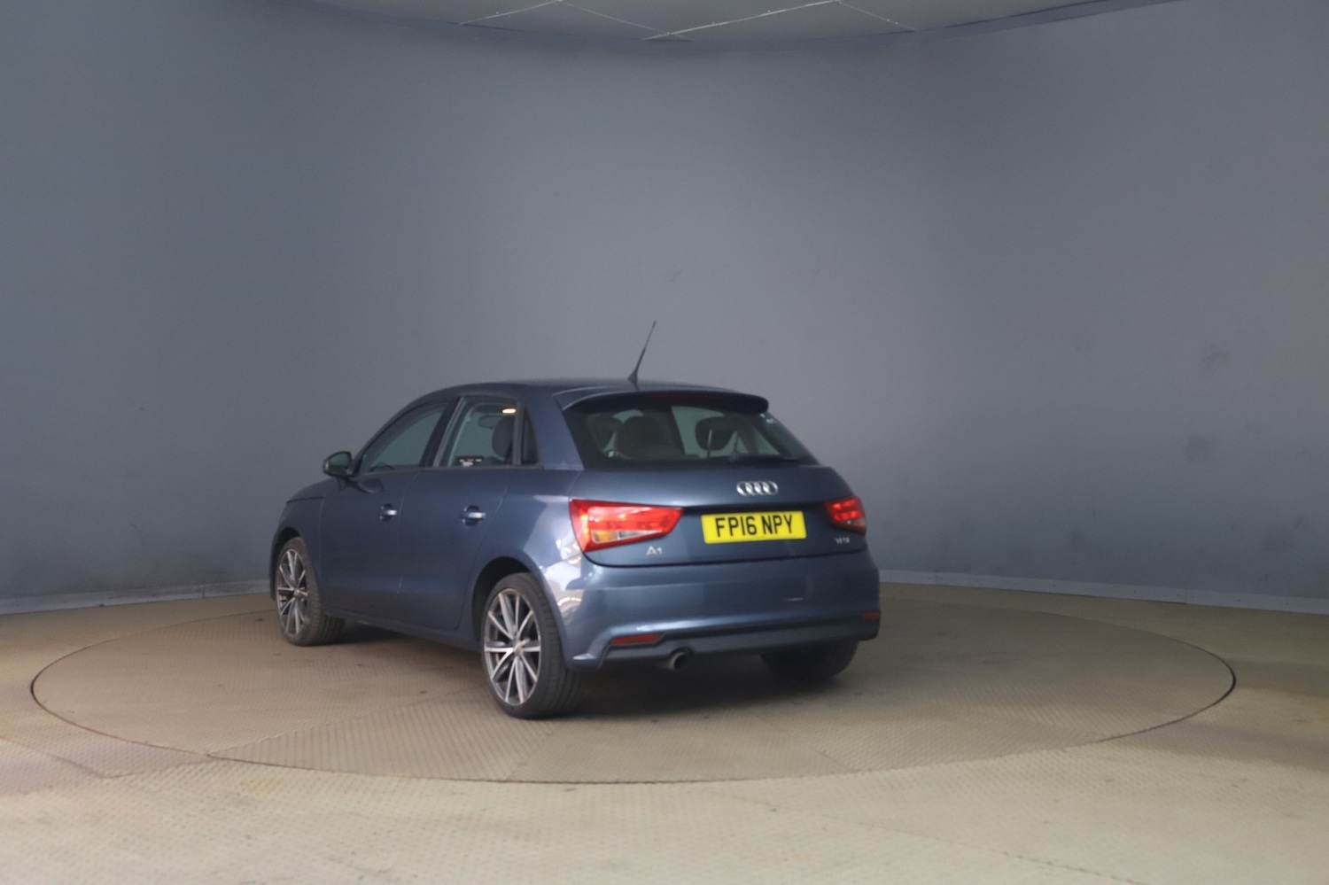 Used Audi A1 2016 for sale - 77891543: Photo 4