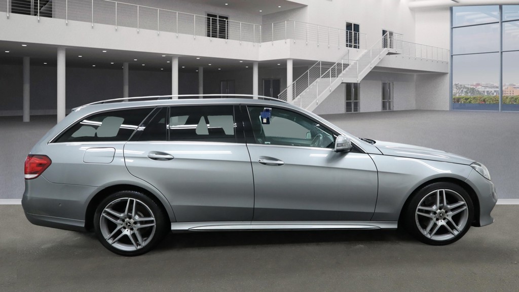 Used Mercedes-Benz E Class 2014 for sale - 77508636: Photo 5