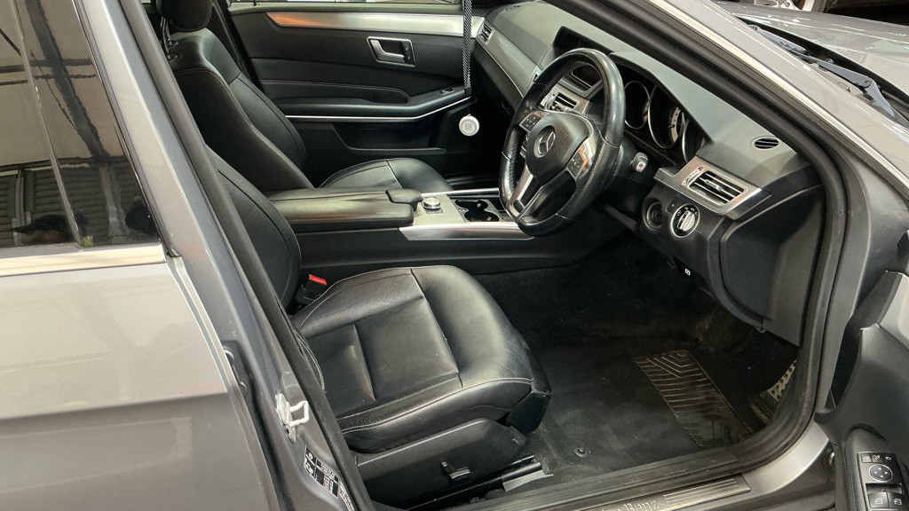 Used Mercedes-Benz E Class 2014 for sale - 77508636: Photo 8
