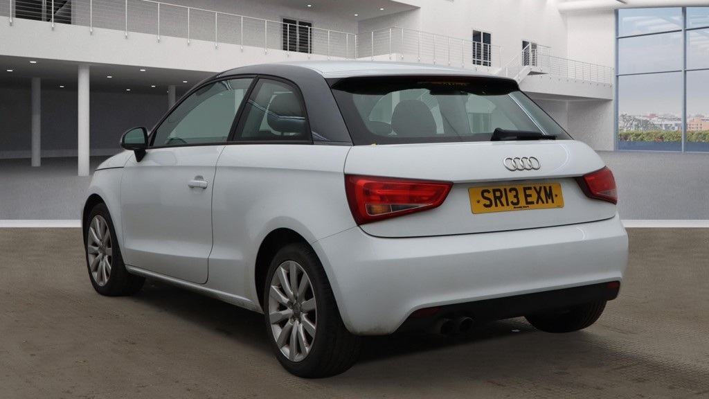 Used Audi A1 2013 for sale - 78018431: Photo 4