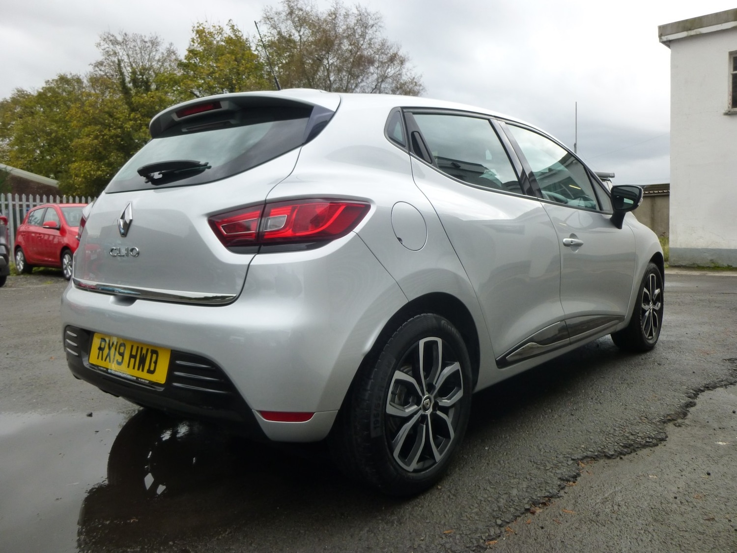 Used Renault Clio 2025 for sale - 77578485: Photo 5