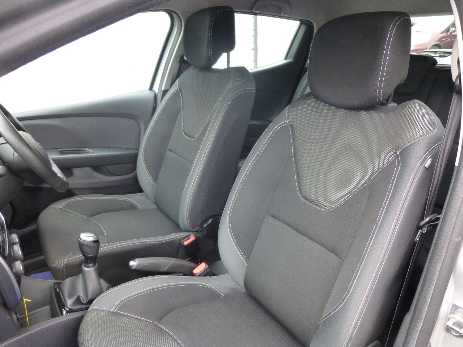 Used Renault Clio 2025 for sale - 77578485: Photo 8