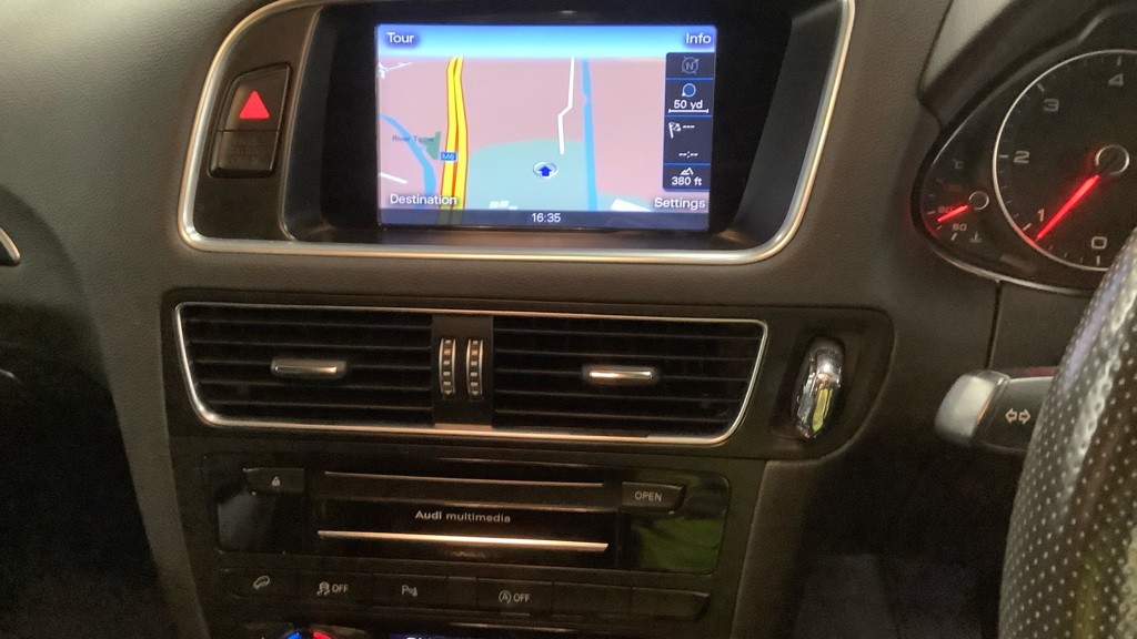 Used Audi Q5 2016 for sale - 77118657: Photo 10