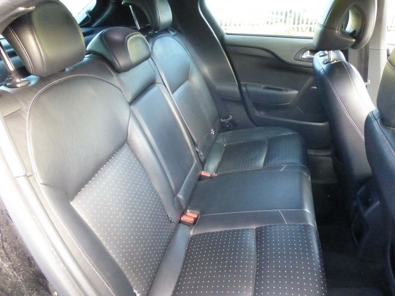 Used Citroen DS4 2015 for sale - 76445996: Photo 12