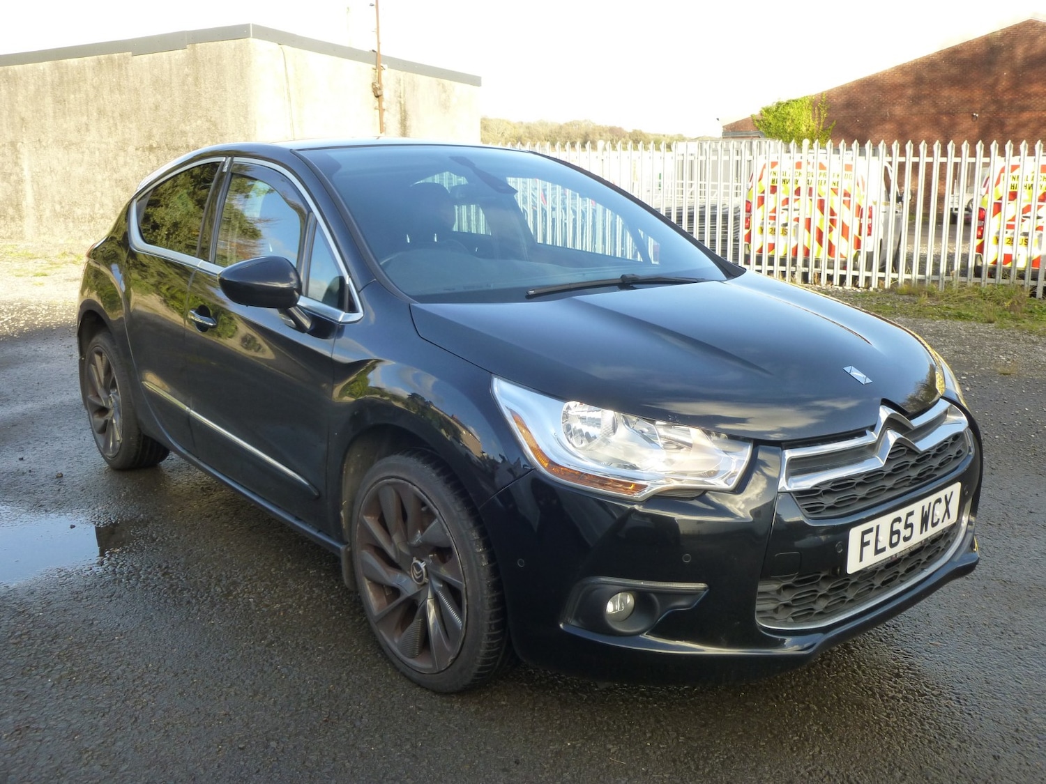 Used Citroen DS4 2015 for sale - 76445996: Photo 2