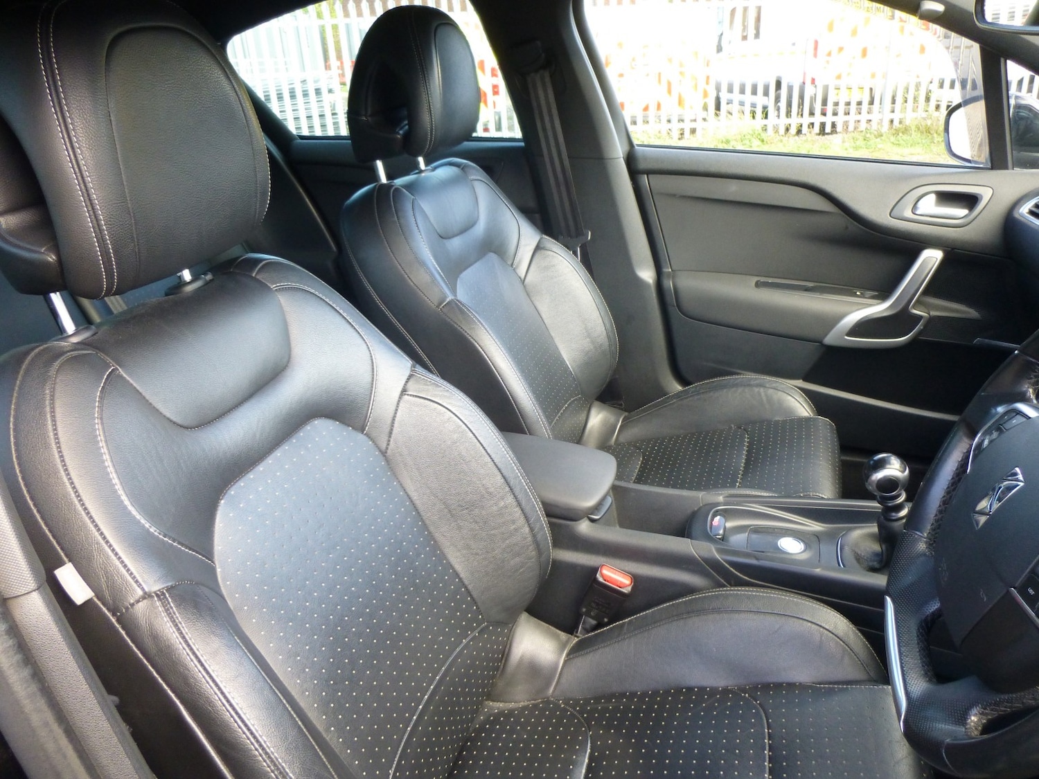 Used Citroen DS4 2015 for sale - 76445996: Photo 8