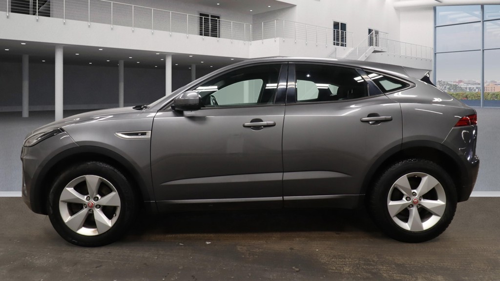 Used Jaguar E-Pace 2018 for sale - 77080822: Photo 5