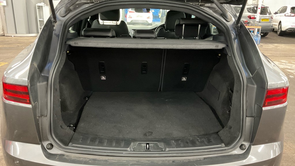 Used Jaguar E-Pace 2018 for sale - 77080822: Photo 9